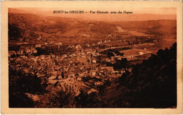 CPA Bort-les-Orgues - Vue Generale prise des Orgues (1039329)