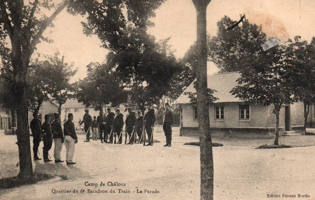 CPA 51. CHALON CAMP (Marne) - 6th Train Squadron district - La Parade