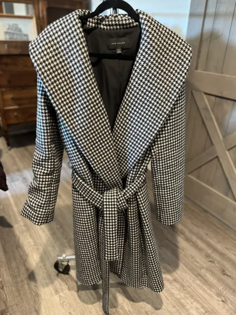 Ann Taylor Coat Women XL TALL Wool Houndstooth Trench Long Belt Collared