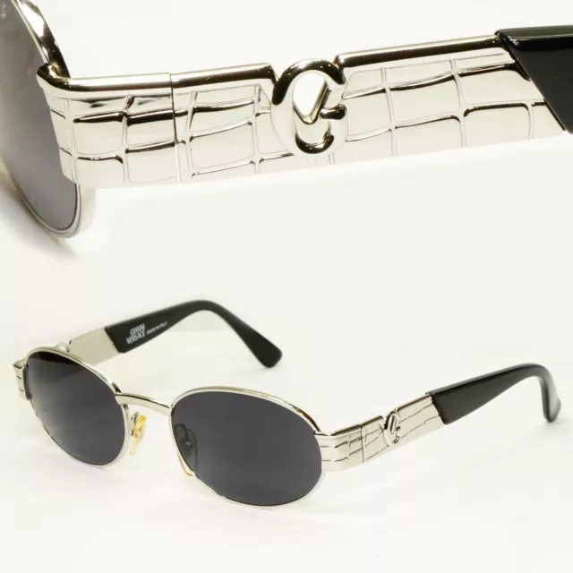 Gianni Versace 1996 Vintage Unisex Silver Oval Metal Sunglasses MOD S22 COL 26M