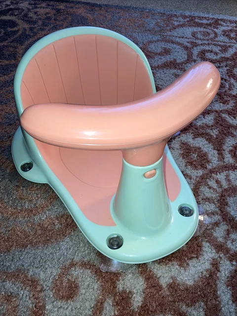 GuliriFei Baby Bath Seat Suction Cups Stability Round Edge Bathtub Non Slip