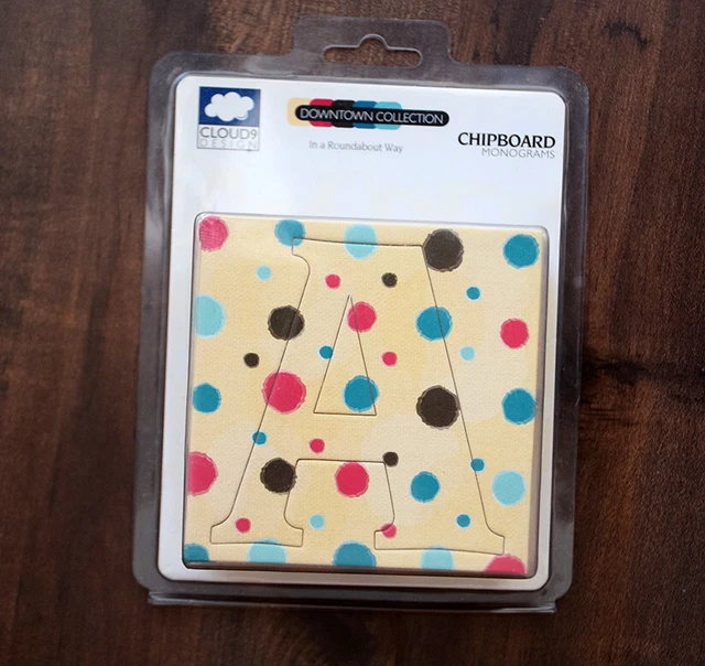 Cloud 9 Downtown Collection 26 letras grandes monogramas de aglomerado Polkadots, NUEVO