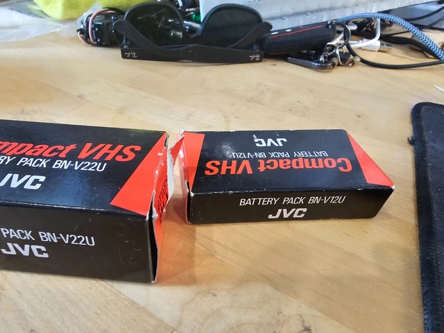 Kastar Smart USB Battery Charger Compatible With JVC BN-V11U