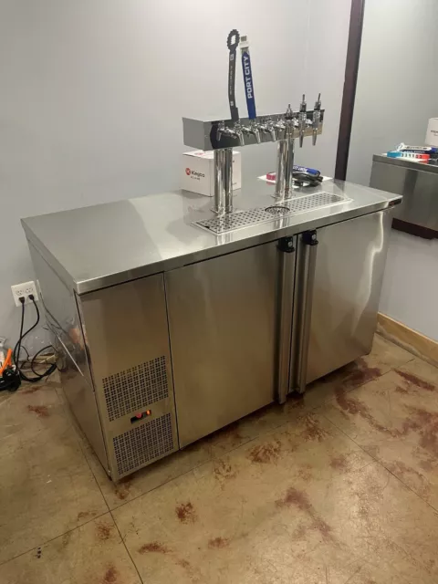 Micro Matic Mdl. MDD68E Direct Draw Keg Refrigerator/Dispenser