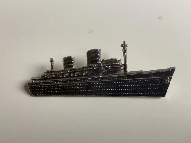 R.M.S. Queen Elizabeth. Cunard Line. Pewter brooch / badge with hinge pin