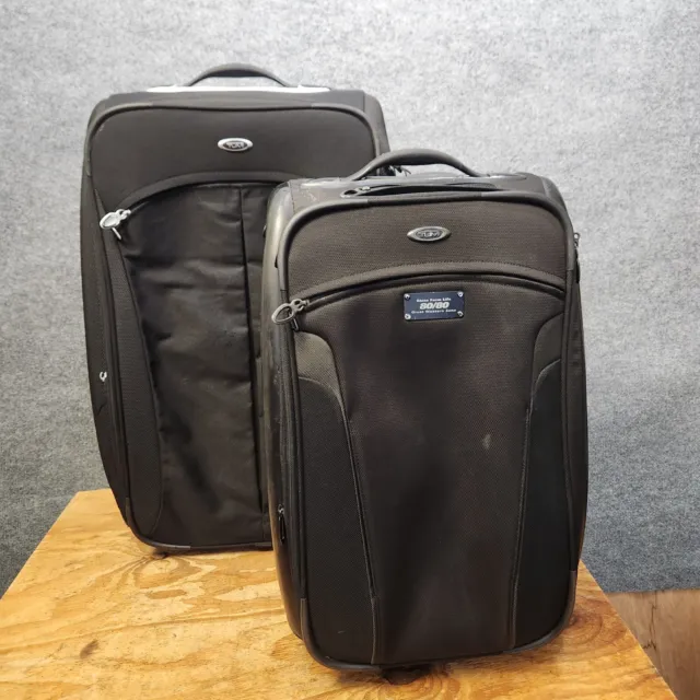 Tumi T3 Carry-On Suitcase Set Rolling Wheeled Bag Luggage