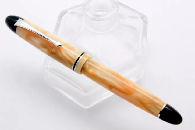 FILCAO ROXY Ogiva-Fountain Pen- CAPPUCCINO CELLULOID -14K GOLD NIB-PISTON-NEW