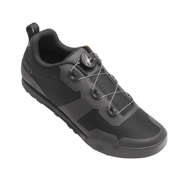 Giro Tracker Cycling / Mountain Bike / MTB Shoes With BOA L6 Dial Lace System