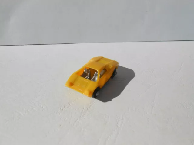 Figurine KINDER ancien MONTABLE - Voiture Lamborghini Countagh Jaune
