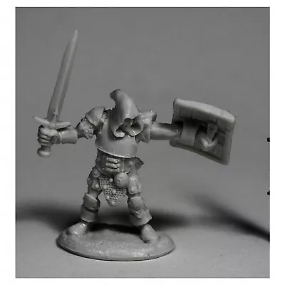 REM77507 Reaper Miniatures Bones: Bandit Leader W3