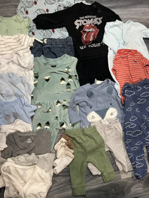 Infant baby newborn 0-3 months boy EUC one pieces, outfits, sleepers