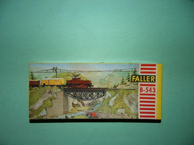 FALLER MAQUETTE À monter maison avec pièce mansardée B-200 NEUF (n°1