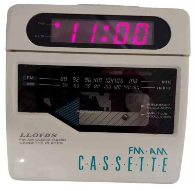 Lloyd's Cube AM/FM Cassette Alarm Clock Radio CR201 Player Vintage + New Battery