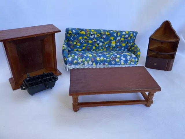 Vintage Wooden Doll House Furniture Livingroom Set Great Condition