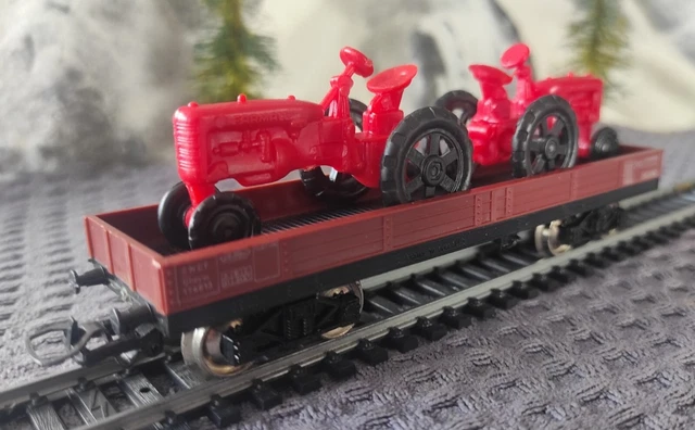 Wagon à Bogies JOUEF, réf. 6520, Plat avec 2 Tracteurs, en Boite d