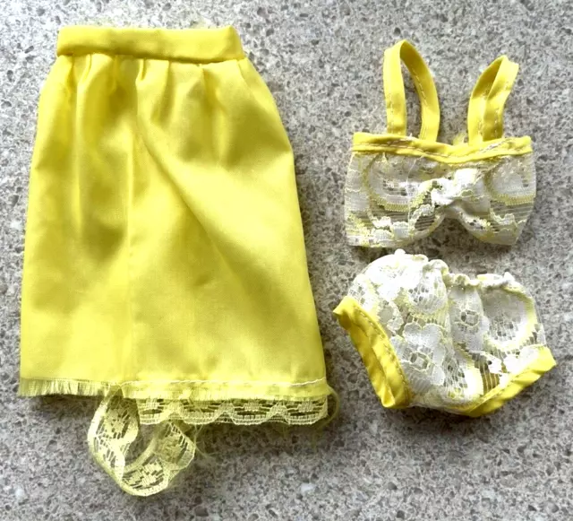 https://www.picclickimg.com/-WEAAOSwUp1lOlQJ/1970s-Barbie-Yellow-Slip-Lace-Bra-Underwear-Vintage.webp