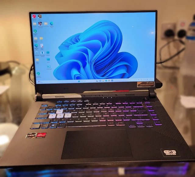 ASUS Strix G513QY 15.6" - Ryzen 9, RX 6800M, 16GB | G513QY - Excellent condition ASUS Strix G513QY 15.6" - Ryzen 9, RX 6800M, 16GB | G513QY - Excellent condition