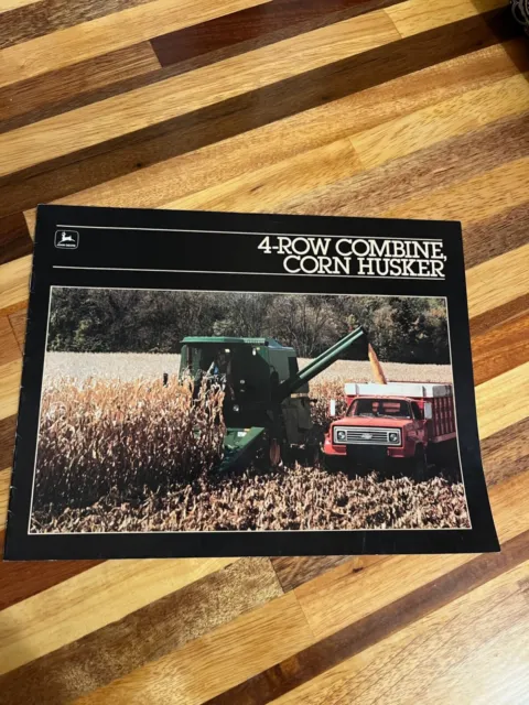 1986 Original John Deere 4-Row Combine, Corn Husker Sales Brochure A-22-86-2