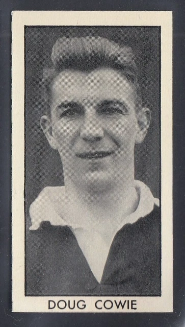 1957 D C Thomson (Abenteuer) Fußballstars #22 Doug Cowie, Dundee