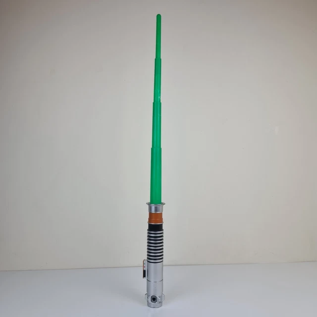 Star Wars Luke Skywalker Lightsaber Green Hasbro 2015 Flick Out Cosplay Toy