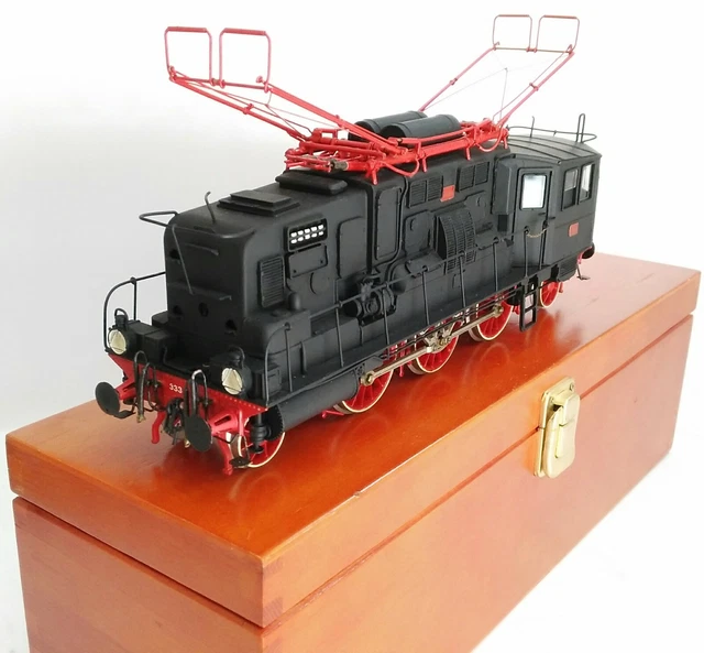 METROPOLITAN FS E333.002 Three Phase Locomotive Black METAL LIVERY 0 ...