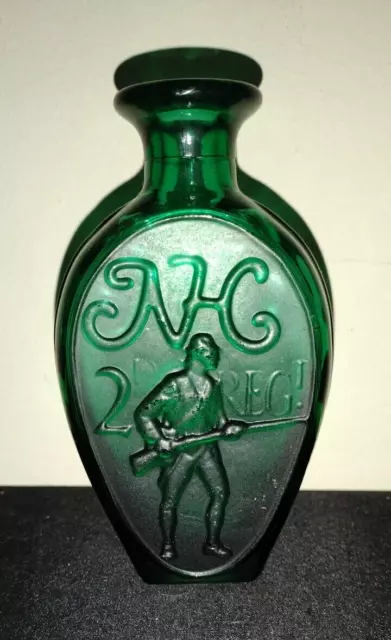 S.A.R. 1981 SONS of the American Revolution Glass Bottle 2nd. N.C. OR N. H.? S.A.R. 1981 SONS of the American Revolution Glass Bottle 2nd. N.C. OR N. H.?