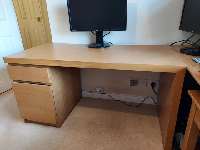 Malm oak store veneer desk