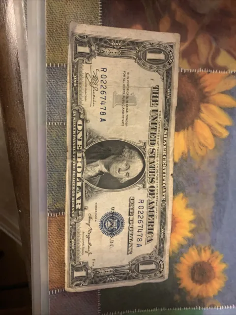 Series 1935 A US $1 Bill Silver Certificate Blue Seal