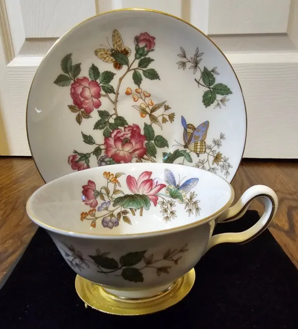 Wedgewood Bone China Teacup & Saucer - Charnwood WD3984 - Made in England