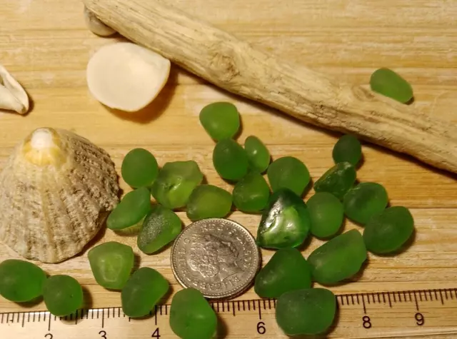 20 small pieces green sea beach glass 5-12 mm jewellery undrilled beads crafts