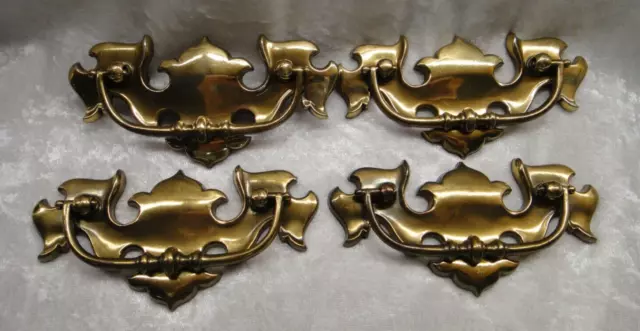 Vintage Set of 4 Brass Doorknocker Door Knocker Drawer Pulls N-2469