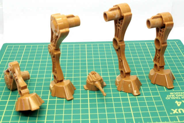 Mega Construx Masters Of The Universe Trap Jaw Laser Cannon, Glow in