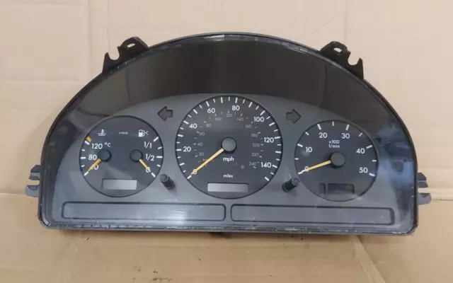 Speedometer Speedo Instrument Clock Display Unit MERCEDES M-CLASS 2003 2.7