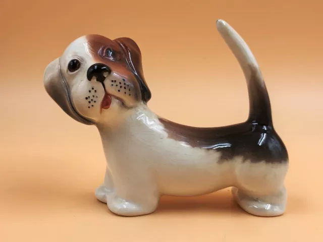 Beswick Comical Dachshund dog figurine. No. 1088 from the fun models series.
