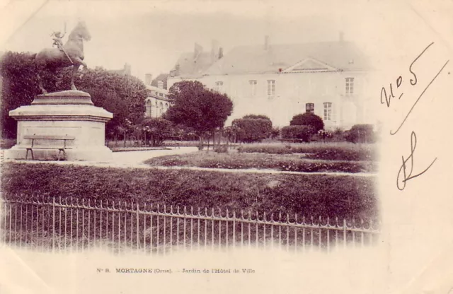 CPA 61 NORMANDIE Orne Perche MORTAGNE Jardin HOTEL DE VILLE Statue équestre 1902