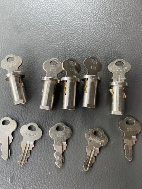 lot 5 locks and 10 keys fits MOST Bulk GUMBALL CANDY NUT VENDING MACHINE Oak NW