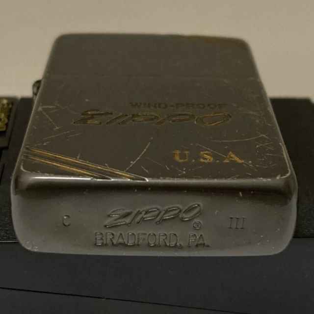 ZIPPO Lighter Logo Engraved Bottom Italic Used No Box Made in 1987
