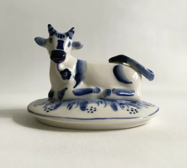Russian Gzhel Porcelain Resting Cow Figurine Meadow Motif Cobalt Blue 1986-1990s