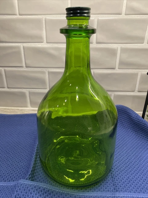 VTG GALLO GLASS Green 3 Liters Empty Decorative Bottle with Lid $9.99
