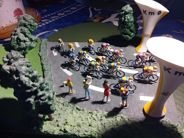 Tour de france cycliste - MB - Milton Bradley game