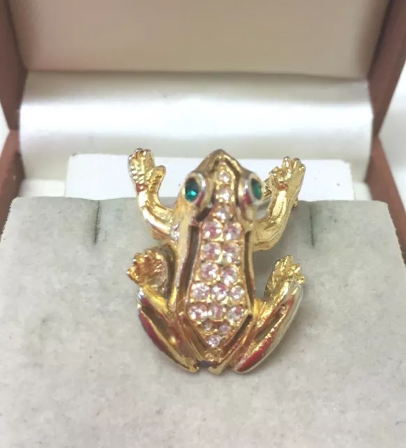 Vintage Jeweller Lovely 1970’s Goldtone Rhinestone Frog Figural Brooch Pin