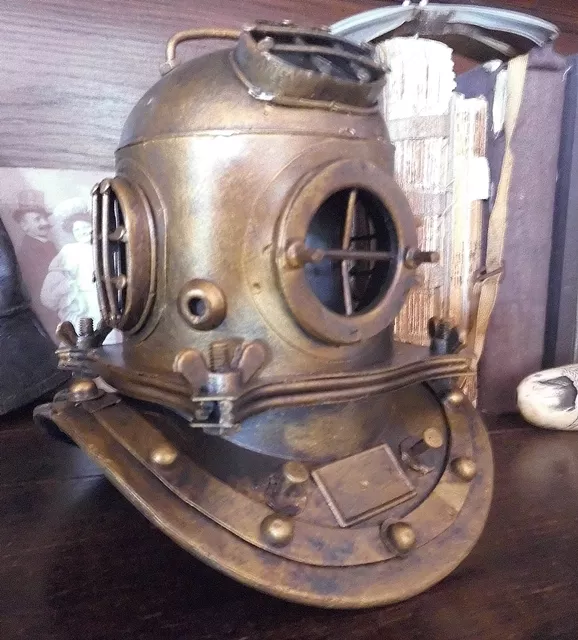Deko Tiefseetaucher Helm Taucherhelm Maritim Jules Verne Antik Stil Metall Neu 2