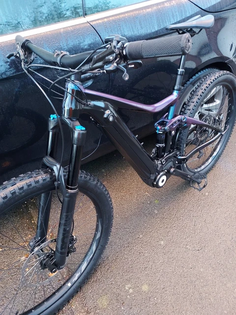 Carrera crosspath sales electric hybrid bike