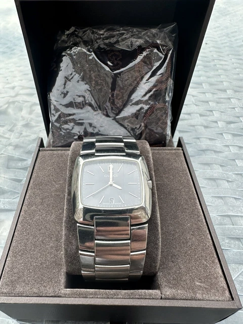 Gucci 8500m watch 2025