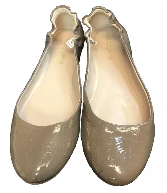 Mossimo Shoes Womens Flats Size 7.5 Ballet Supply CO Taupe Glossy Casual Slip On