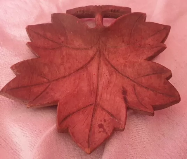 Wooden vintage rustic hand carved small Ivy / grape / maple leaf decorative dish
