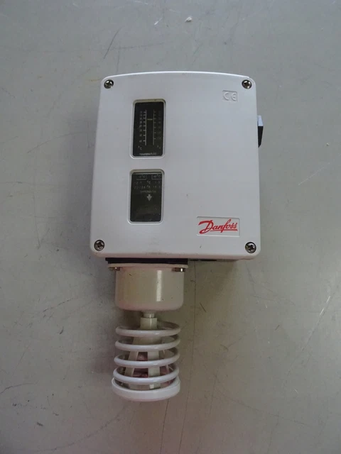Thermostat Danfoss Rt103 017-515566 / # S M6L 5966