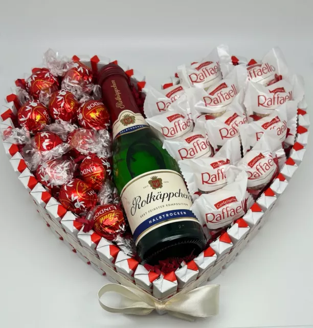 Geschenkidee Lindt Lindor Kinderschokolade Raffaello Pralinentorte Rotkäppchen