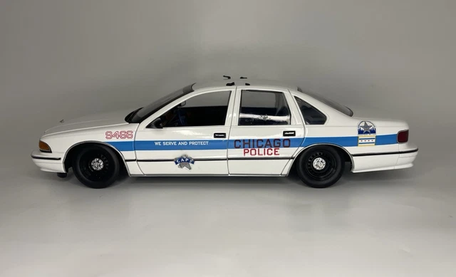 UT Models 1/18 Chevrolet Caprice – Police California – Miniature Occasion 180 142098