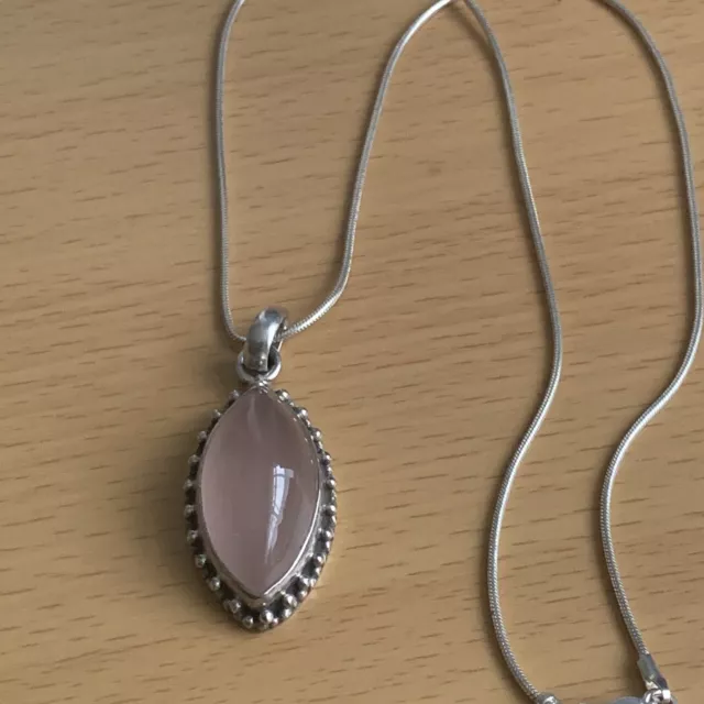 925 Silver Large Stunning Rose Quartz Pendant & Chain